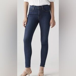 Levi’s 721 High Rise Skinny Dark Indigo Women's Skinny Jeans Size 24 NWT